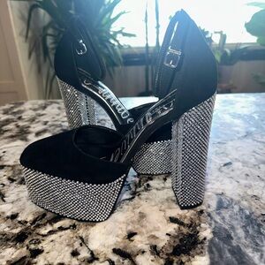 New Gianni Bini 20th Anniversary Kaelani Rhinestone Black Suede Platform Sz 8.5